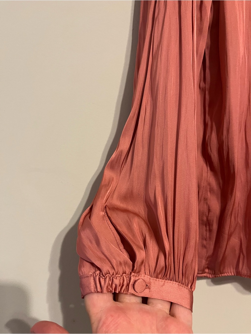 J. Crew Featherweight satin tie-neck top Peach Coral Size M - Picture 2 of 7